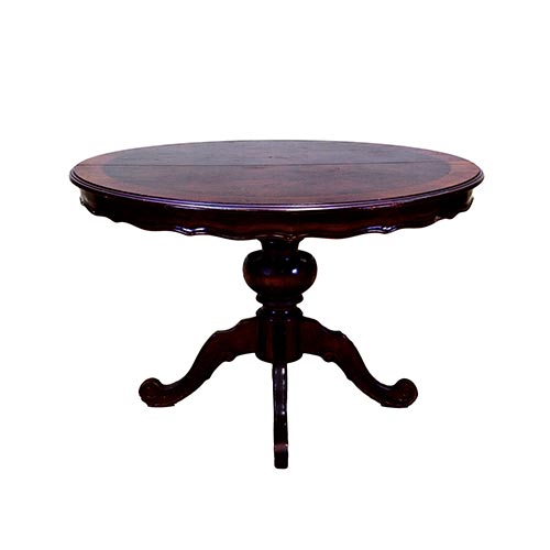 Sub.:5-On - Lote: 27 -  Mesa de comedor isabelina con tapa en madera de ra�z con perfil alabeado. Pie torneado con cuatro patas. Tablero con extensiones.