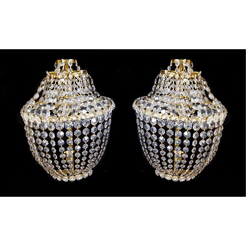 Sub.:5-On - Lote: 158 -  Pareja de apliques de pared en bronce y cristal de tipo cest�n.