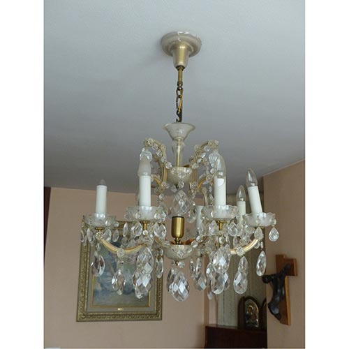 Sub.:5-On - Lote: 151 -  L�mpara de techo en cristal de siete luces