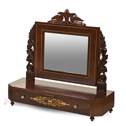 Sub.:5 - Lote: 264 -  Espejo de tocador basculante de estilo Reina Gobernadora, en madera patinada y marquetera con tiradores incoloros.