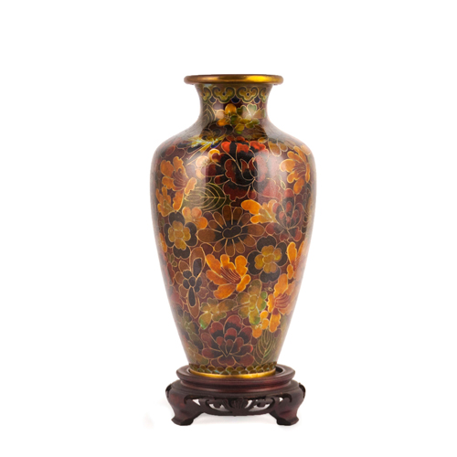 Sub.:5 - Lote: 236 -  Jarrn de bronce con decoracin cloisson de motivos florales. Sobre peana de madera.