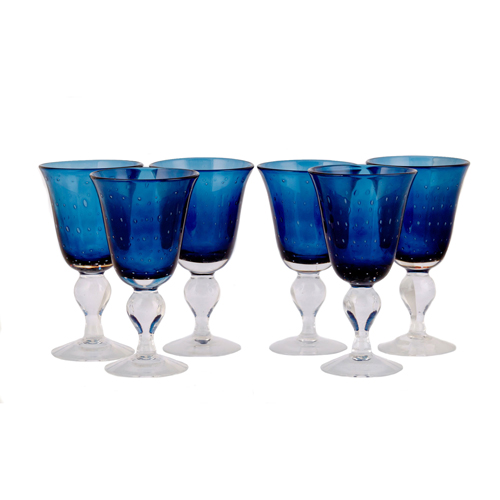 Sub.:5 - Lote: 230 -  Lote de seis copas azules en cristal soplado.