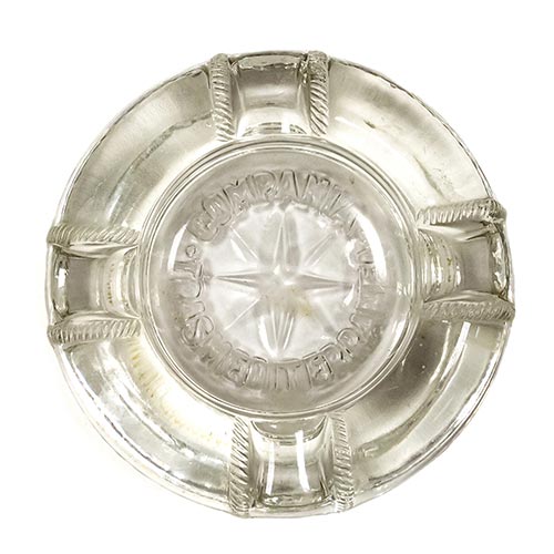 Sub.:6-On - Lote: 251 -  Cenicero en cristal tallado.