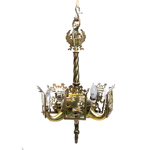 Sub.:7-On - Lote: 322 -  L�mpara de techo en bronce de cuatro luces, con escudos de leones.