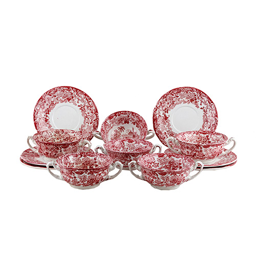 Sub.:7 - Lote: 1286 -  Juego de seis tazas de consom� con sus platos en porcelana roja y blanca de Pickman