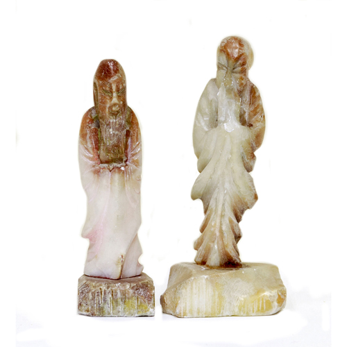 Sub.:8 - Lote: 3337 -  Lote de dos figuras chinas en piedras duras.