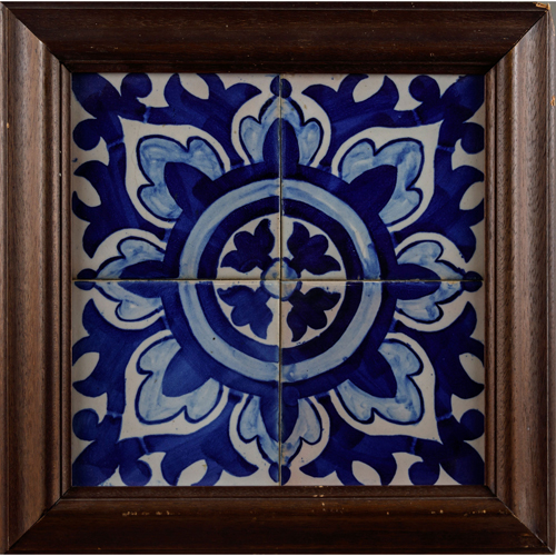 Sub.:8 - Lote: 3242 -  Pareja de paneles de azulejos de Manresa, s. XX. 