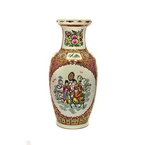 Sub.:9-On - Lote: 708 -  Jarrn Chino en porcelana esmaltada y policromada rplica de estilo Kanton contemporneo, con decoracin del emperador chino con cortesanas. Sello chino en la base.